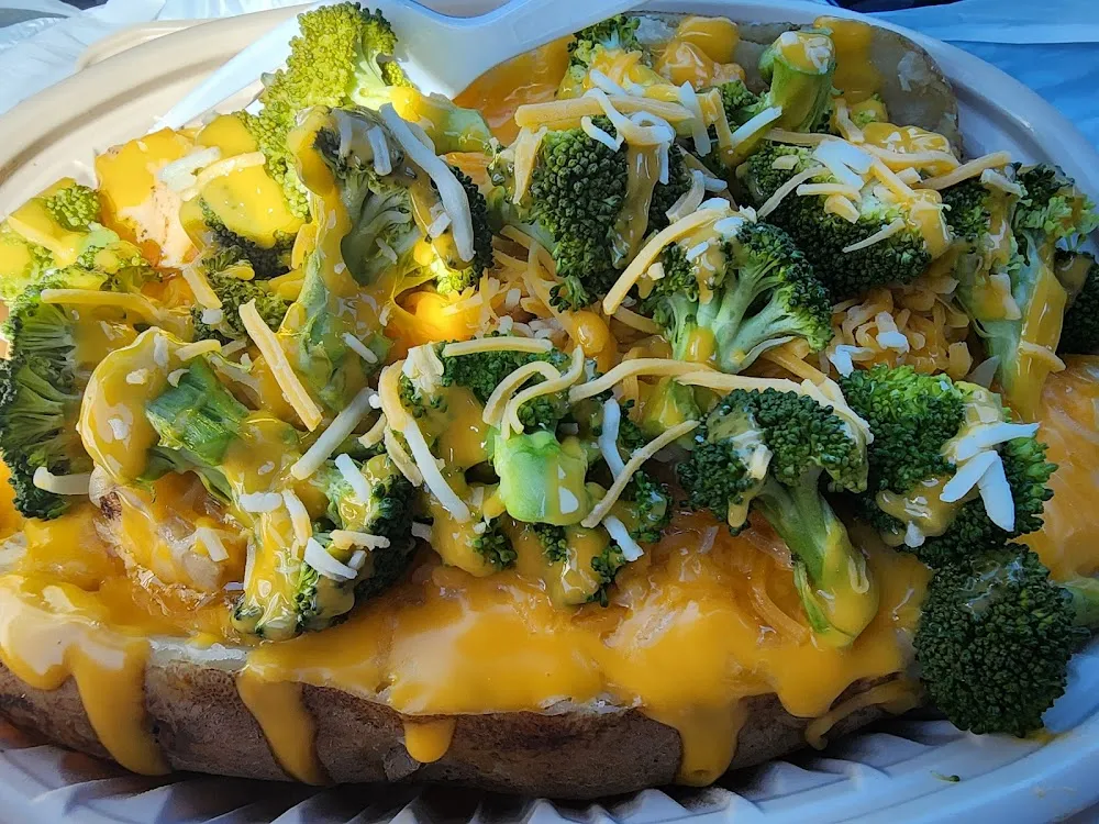Chicken Broccoli & Cheese